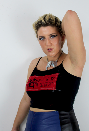 FV Black Crop Tank